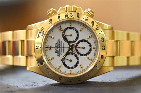 rolex daytona prezzo oro giallo